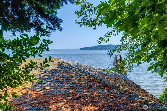 1239 Colchester Drive E, Port Orchard, WA 98366