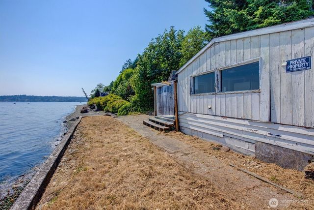 1239 Colchester Drive E, Port Orchard, WA 98366