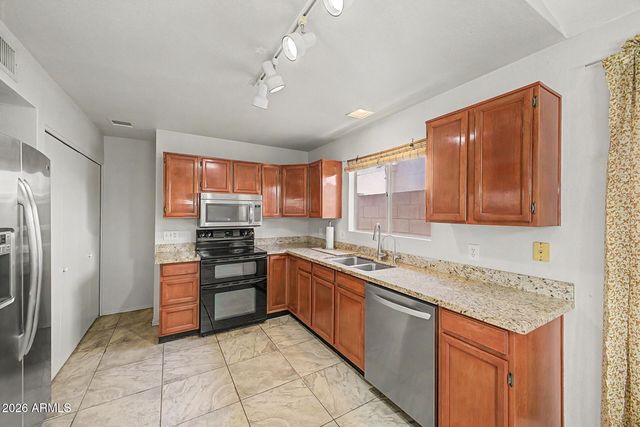 4706 W ESCUDA Drive, Glendale, AZ 85308