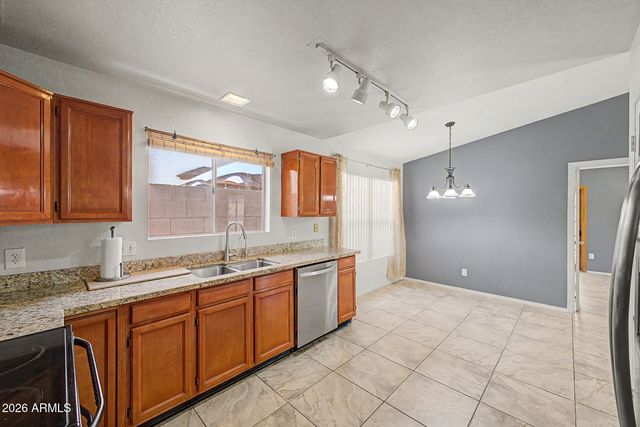 4706 W ESCUDA Drive, Glendale, AZ 85308
