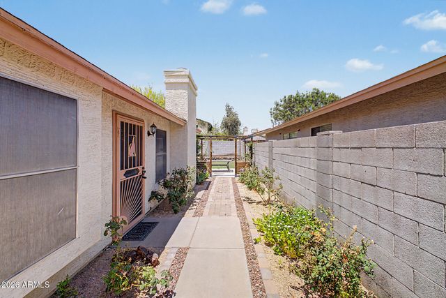 4706 W ESCUDA Drive, Glendale, AZ 85308