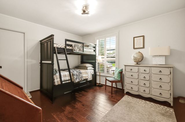 5718 Over Downs Drive, Dallas, TX 75230