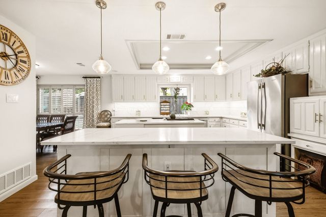 5718 Over Downs Drive, Dallas, TX 75230