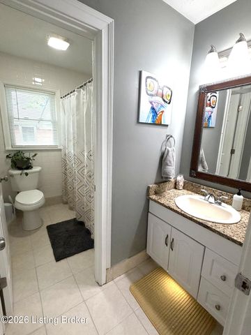 4624 Settle Blvd, Louisville, KY 40219