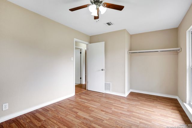 7224 spring flower, San Antonio, TX 78249