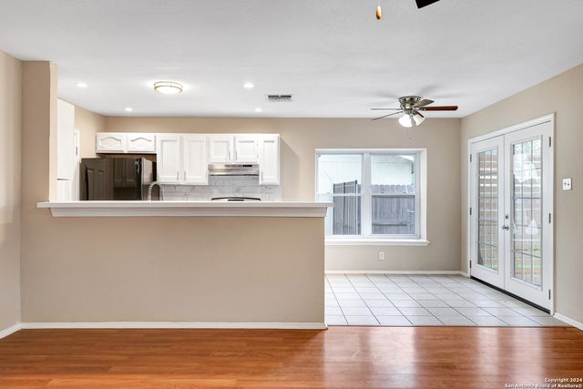 7224 spring flower, San Antonio, TX 78249