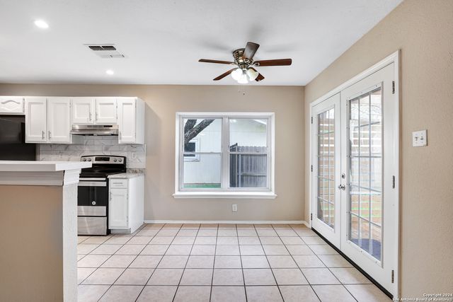 7224 spring flower, San Antonio, TX 78249