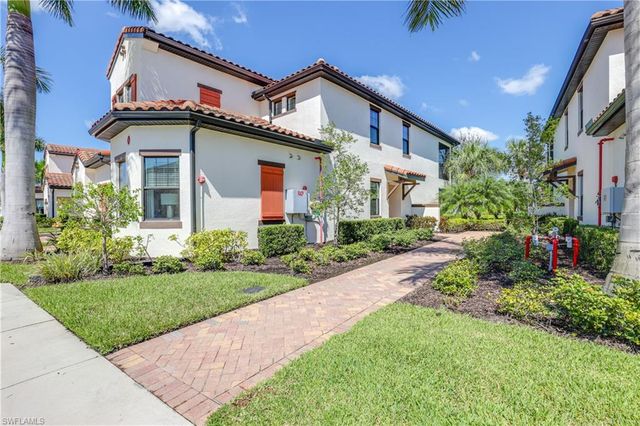 15145 Palmer Lake CIR 103, Naples, FL 34109