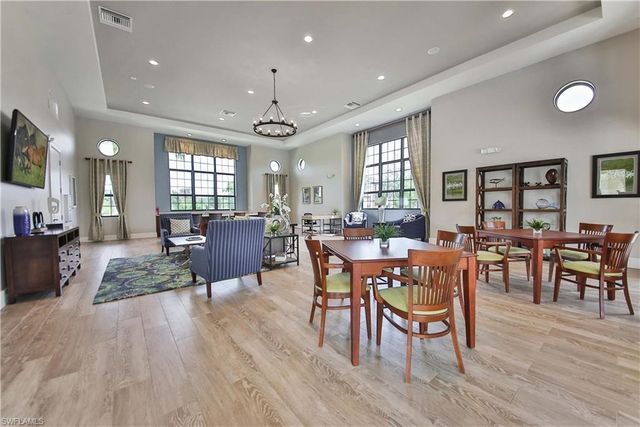 15145 Palmer Lake CIR 103, Naples, FL 34109