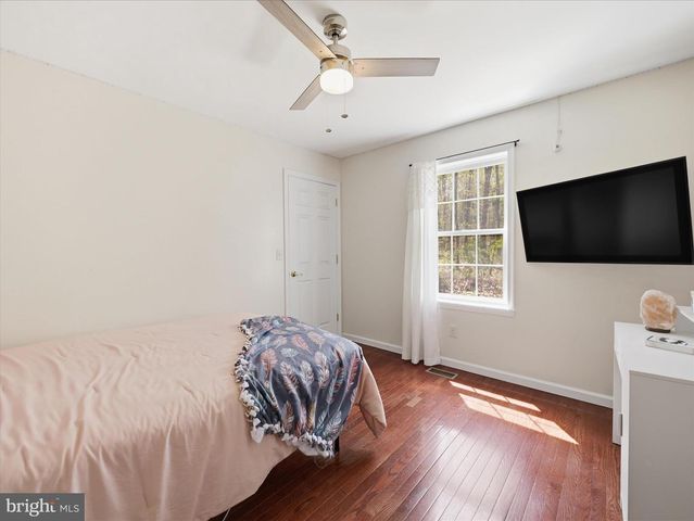 1322 MEANS HOLLOW RD, Shippensburg, PA 17257