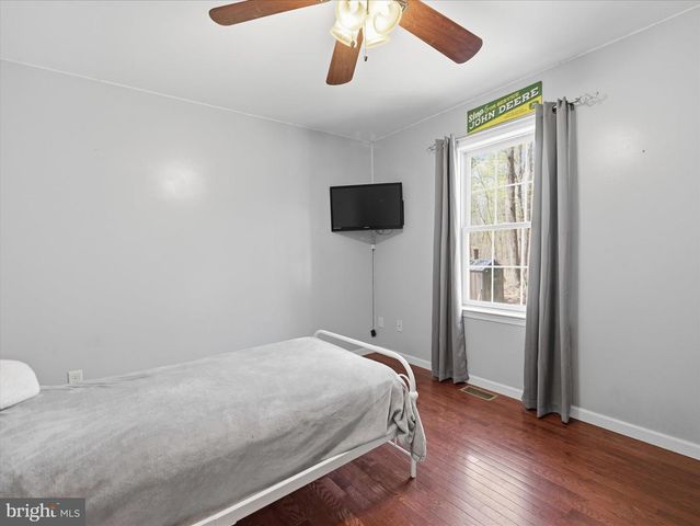 1322 MEANS HOLLOW RD, Shippensburg, PA 17257