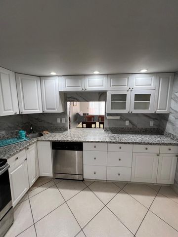 1865 S Ocean Drive 17h, Hallandale Beach, FL 33009