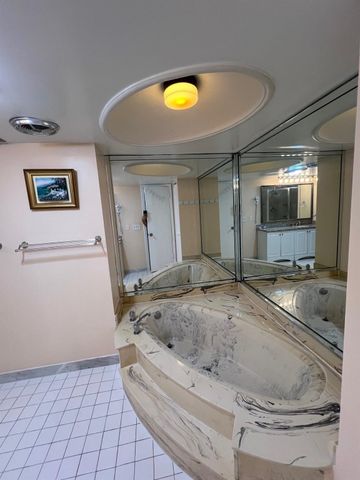 1865 S Ocean Drive 17h, Hallandale Beach, FL 33009