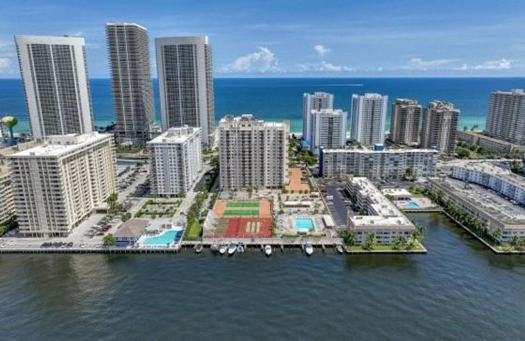 1865 S Ocean Drive 17h, Hallandale Beach, FL 33009