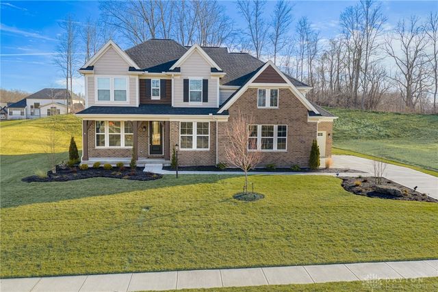 2425 Bent Grass Drive, Beavercreek, OH 45431