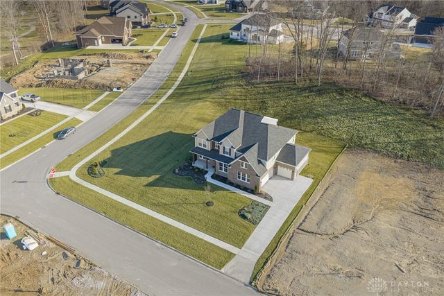 2425 Bent Grass Drive, Beavercreek, OH 45431