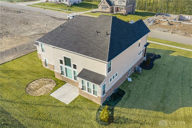 2425 Bent Grass Drive, Beavercreek, OH 45431