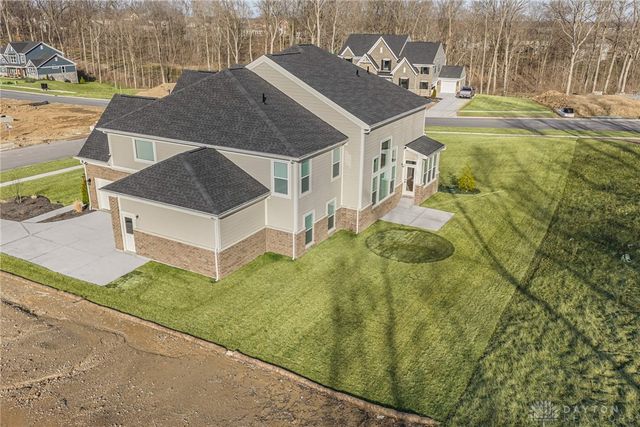 2425 Bent Grass Drive, Beavercreek, OH 45431