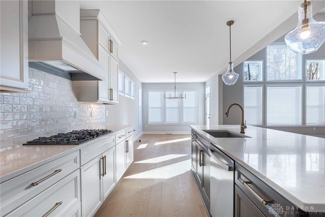 2425 Bent Grass Drive, Beavercreek, OH 45431