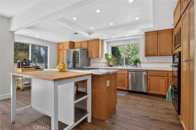 27827 Zion Court, Castaic, CA 91384