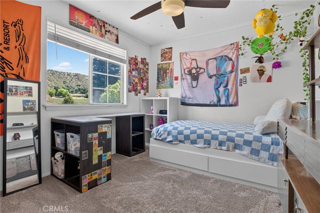 27827 Zion Court, Castaic, CA 91384