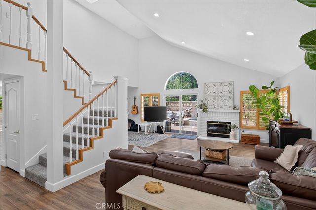 27827 Zion Court, Castaic, CA 91384
