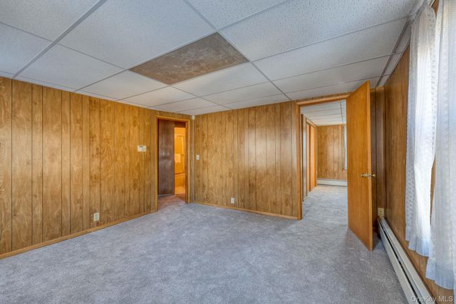 33 Bank Street, Walden, NY 12586