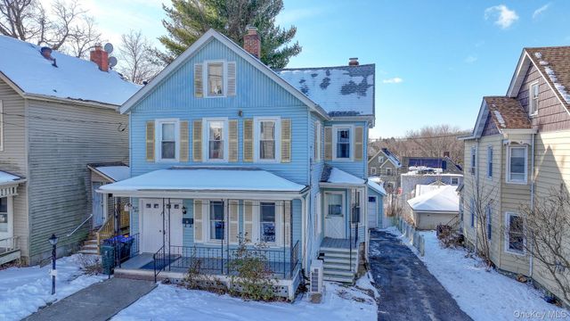 33 Bank Street, Walden, NY 12586