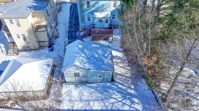 33 Bank Street, Walden, NY 12586