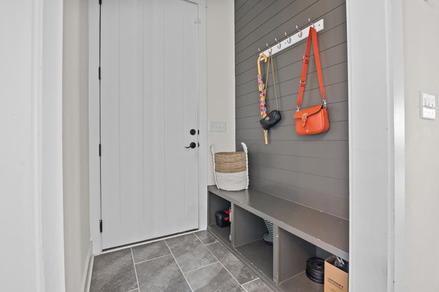 7443 Crowes Nest Drive, Harrison, TN 37341