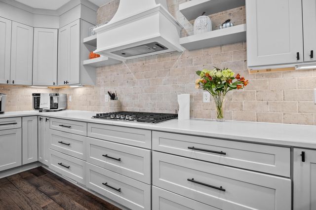 7443 Crowes Nest Drive, Harrison, TN 37341