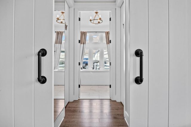 7443 Crowes Nest Drive, Harrison, TN 37341