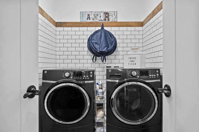 7443 Crowes Nest Drive, Harrison, TN 37341