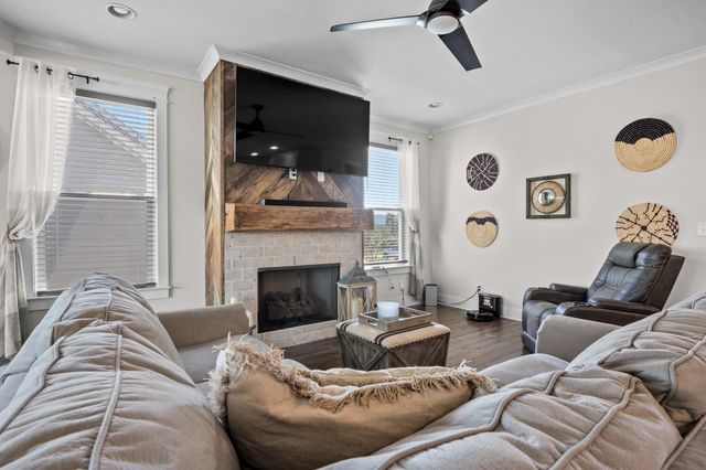 7443 Crowes Nest Drive, Harrison, TN 37341