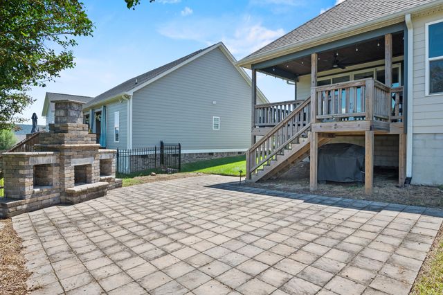 7443 Crowes Nest Drive, Harrison, TN 37341