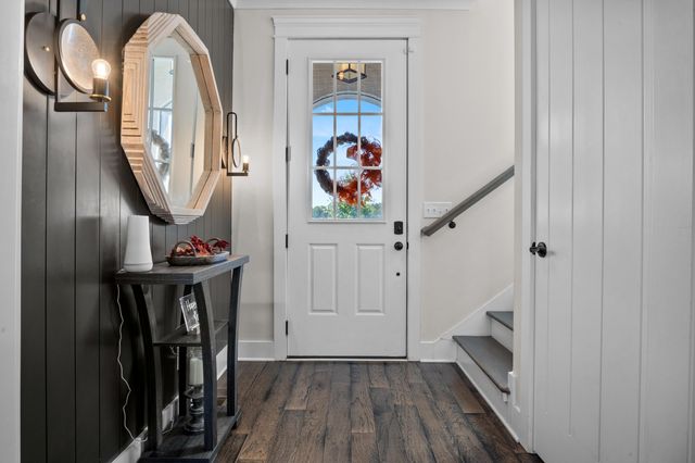 7443 Crowes Nest Drive, Harrison, TN 37341