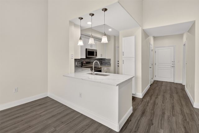 330 Las Colinas Boulevard E 466, Irving, TX 75039