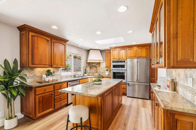 282 Twin Pines Drive, Scotts Valley, CA 95066
