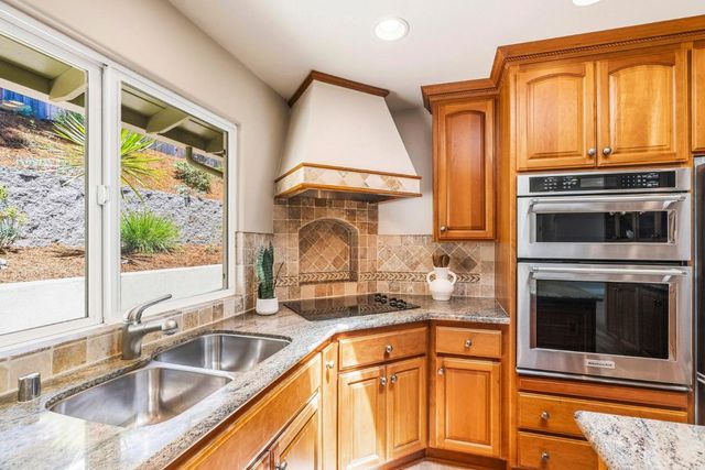 282 Twin Pines Drive, Scotts Valley, CA 95066