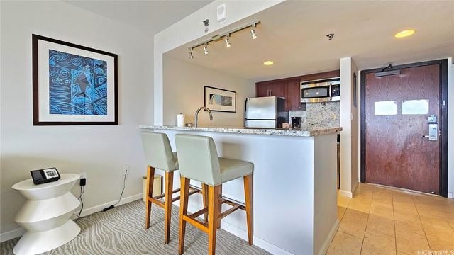 1777 Ala Moana Boulevard 2302, Honolulu, HI 96815