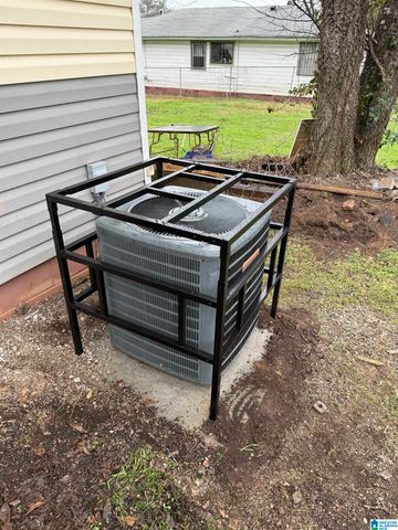 2100 DAWSON AVENUE SW, Birmingham, AL 35211