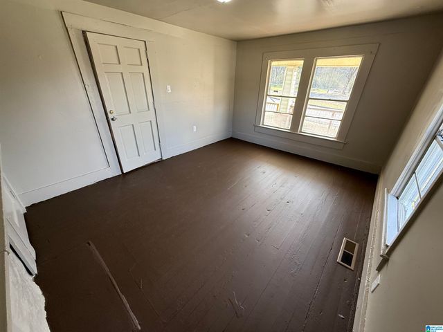 2100 DAWSON AVENUE SW, Birmingham, AL 35211