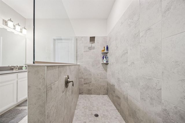 8998 CROQUET COURT, Davenport, FL 33896