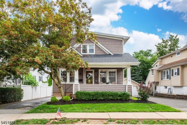 26 Dewey Ave, Totowa Boro, NJ 07512
