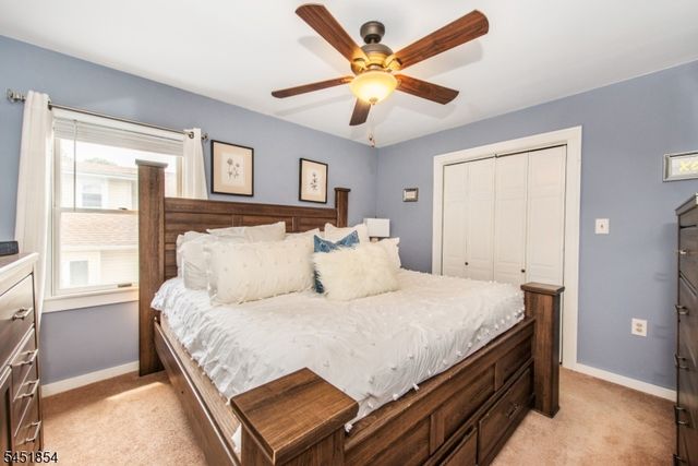 26 Dewey Ave, Totowa Boro, NJ 07512