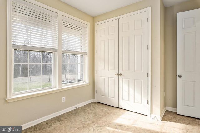 10625 LEGACY LN, Fairfax, VA 22030