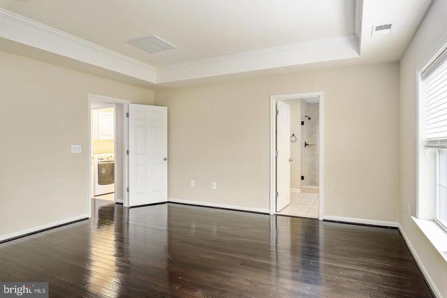 10625 LEGACY LN, Fairfax, VA 22030