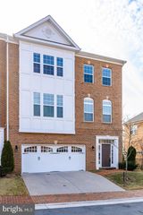 10625 LEGACY LN, Fairfax, VA 22030