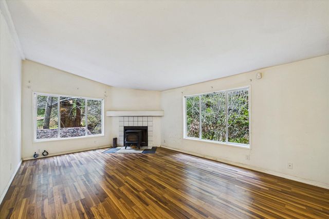 4024 Old Railroad Grade Road, Fieldbrook, CA 95519