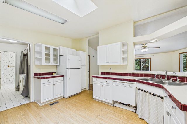 4024 Old Railroad Grade Road, Fieldbrook, CA 95519